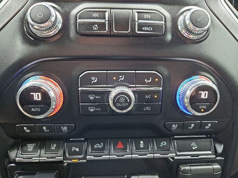 Used 2021 GMC Sierra 2500 Denali w/ Denali Ultimate Package AWD/4WD image 30