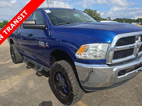 Used 2018 RAM 2500 Tradesman w/ Chrome Appearance Group AWD/4WD image 5