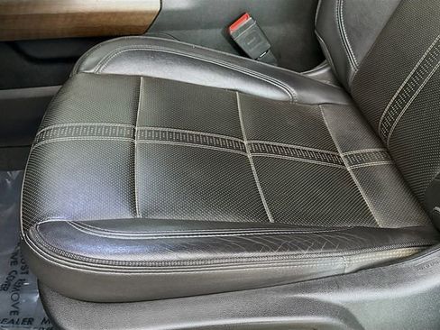 Used 2024 Chevrolet Silverado 2500 High Country image 23