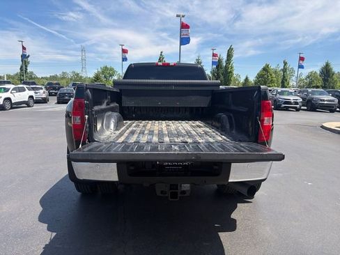 Used 2011 GMC Sierra 3500 SLT AWD/4WD image 16