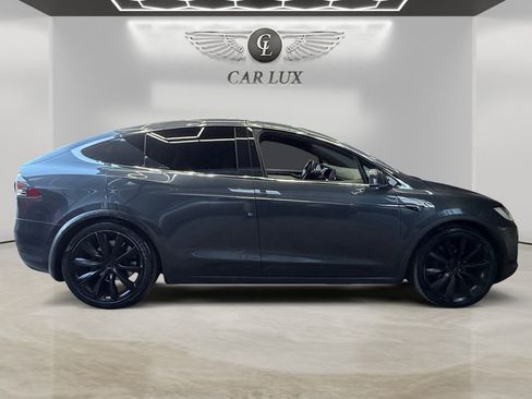 Used 2017 Tesla Model X 75D image 6