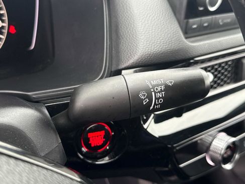 Used 2025 Honda Civic Sport image 10