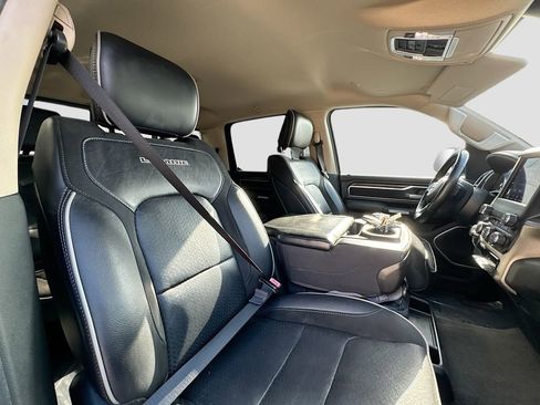 Used 2020 RAM 1500 Laramie image 28