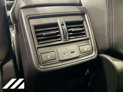 Used 2026 Subaru Outback Limited XT AWD/4WD image 26
