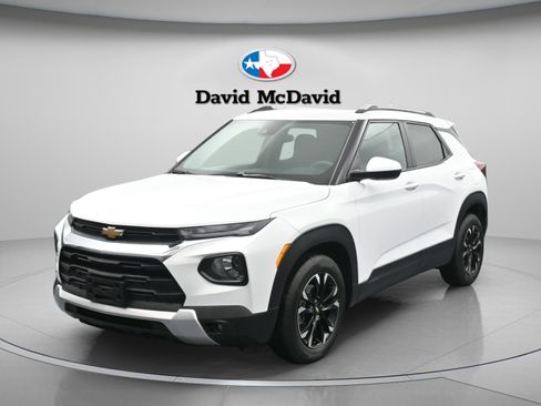 Used 2023 Chevrolet TrailBlazer LT FWD image 4