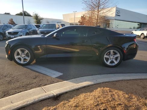 Used 2017 Chevrolet Camaro LT image 5