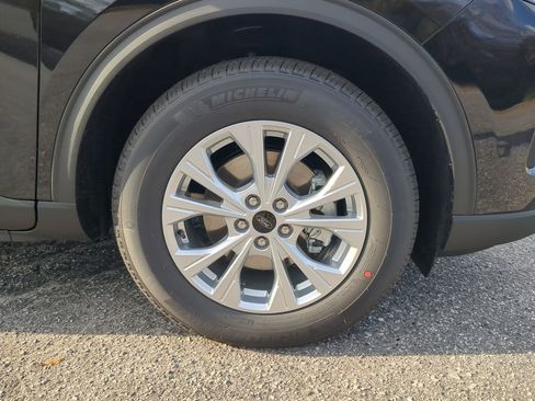 New 2026 Ford Escape Active image 9