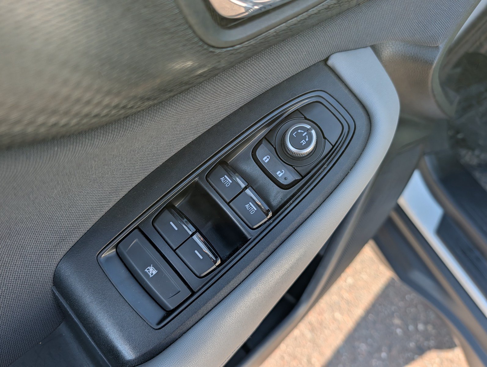 Used 2023 Subaru Outback Premium AWD/4WD image 20