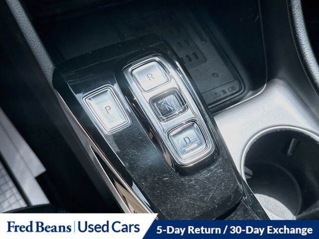Used 2022 Hyundai Sonata Limited w/ Preferred Accessory Package FWD image 24