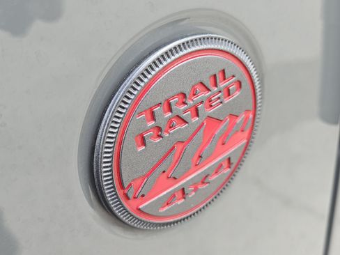 Used 2019 Jeep Wrangler Unlimited Rubicon AWD/4WD image 12