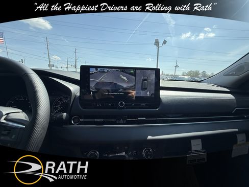 New 2026 Mitsubishi Outlander SE image 16