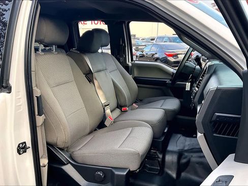 Used 2019 Ford F150 XLT w/ Max Trailer Tow Package image 8