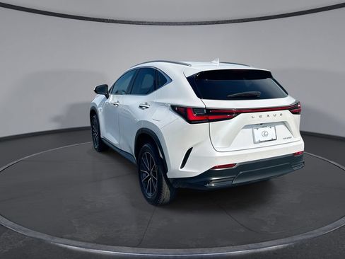 Certified 2024 Lexus NX 250 FWD image 10