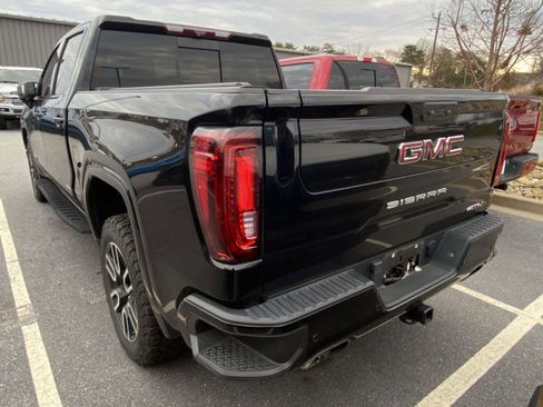 Used 2022 GMC Sierra 1500 AT4 w/ AT4 Premium Package image 5