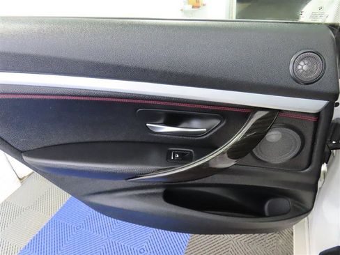 Used 2017 BMW 340i Gran Turismo xDrive image 34