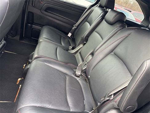 Certified 2024 Honda Odyssey Sport image 17
