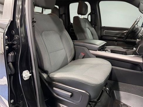 Used 2021 RAM 1500 Big Horn image 14