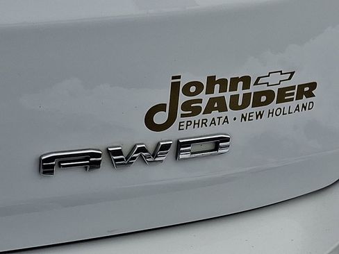 Used 2023 GMC Terrain SLE w/ Driver Convenience Package image 31