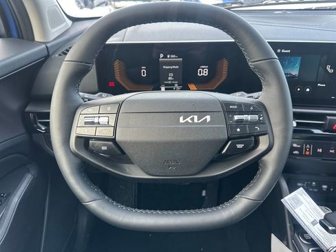 New 2026 Kia Sportage EX image 17