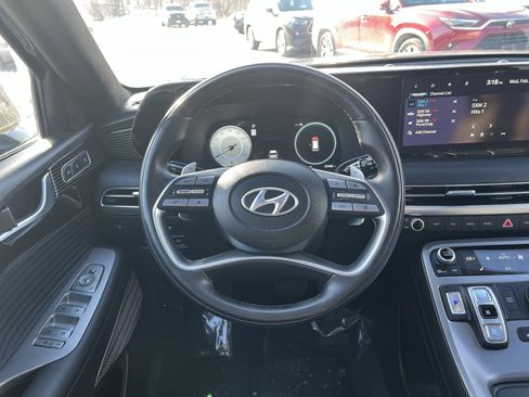 Used 2023 Hyundai Palisade Calligraphy w/ Cargo Package image 16