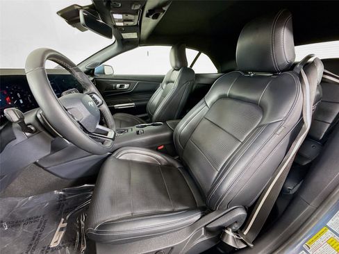 Used 2025 Ford Mustang GT Premium image 2