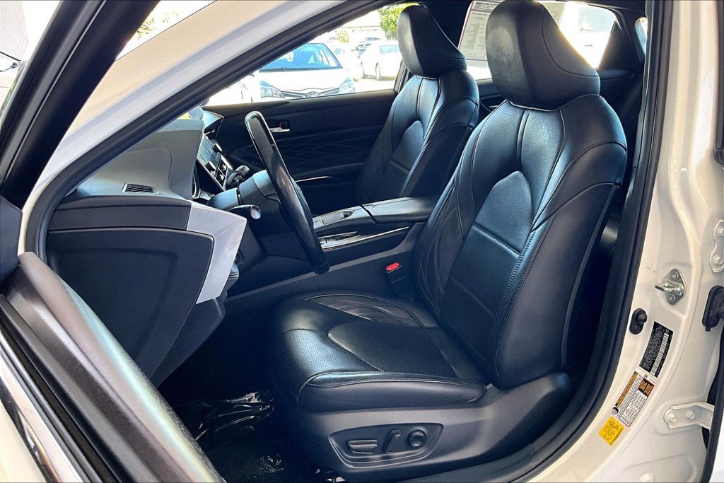 Used 2021 Toyota Avalon Limited w/ Advanced Safety Package FWD image 21
