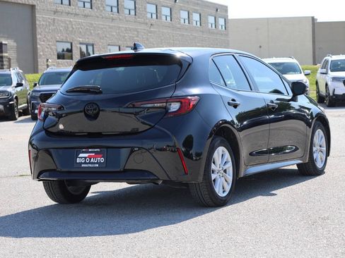 Used 2023 Toyota Corolla SE FWD image 9