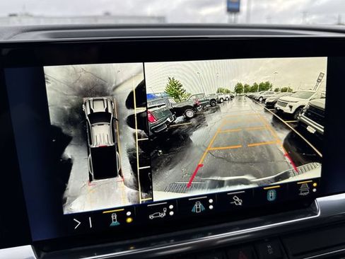 Certified 2024 Chevrolet Silverado 3500 High Country w/ Technology Package AWD/4WD image 20
