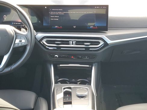 Used 2024 BMW 330i 330i w/ Convenience Package image 15