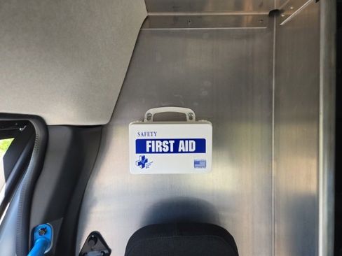 Used 2024 RAM ProMaster 3500 w/ Delivery Van Package image 17