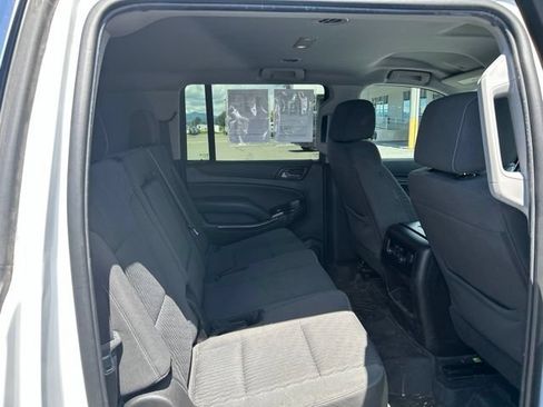 Used 2019 Chevrolet Suburban LS AWD/4WD image 9
