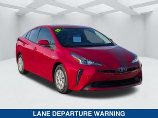 Used 2022 Toyota Prius LE video 2