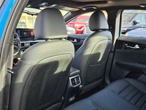 Certified 2023 Kia Forte GT w/ GT2 Package image 17