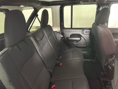 Used 2021 Jeep Wrangler Unlimited Sport AWD/4WD image 17