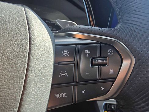 New 2026 Lexus TX 500h AWD image 33