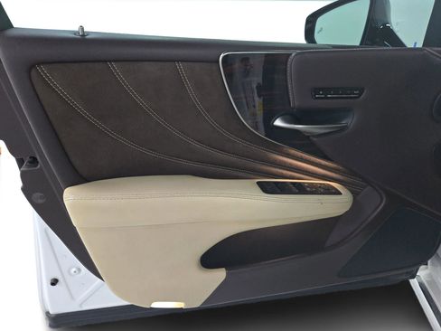 Used 2018 Lexus LS 500 AWD w/ Interior Upgrade Package image 20