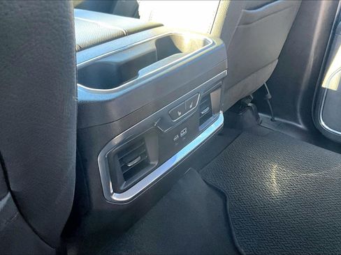Used 2024 GMC Sierra 2500 Denali w/ Denali Reserve Package image 30