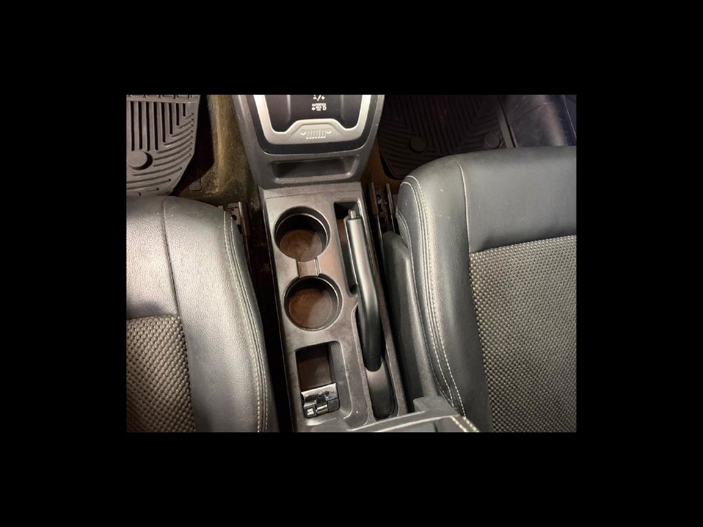 Used 2017 Jeep Compass Latitude AWD/4WD image 25