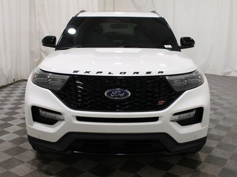 Used 2024 Ford Explorer ST w/ Equipment Group 401A AWD/4WD image 38