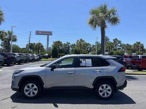 Used 2025 Toyota RAV4 LE FWD image 7