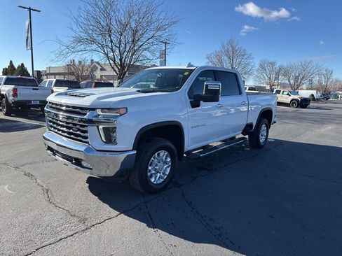 Used 2021 Chevrolet Silverado 3500 LTZ w/ LTZ Plus Package image 3