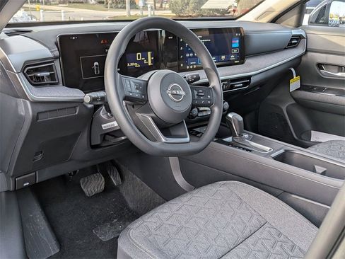 New 2026 Nissan Kicks SV image 10