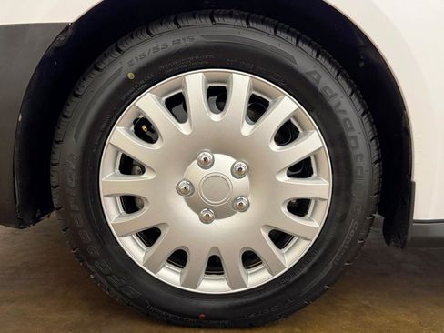 Used 2019 Ford Transit Connect XL FWD image 45