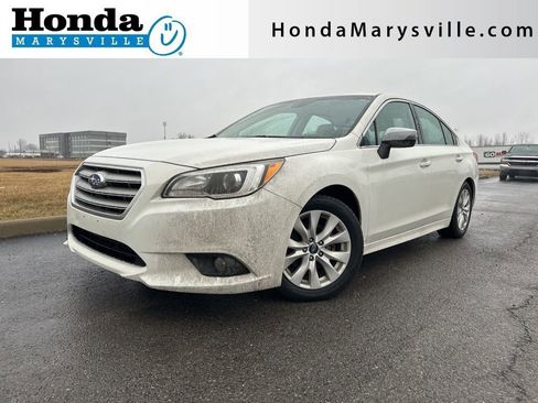 Used 2017 Subaru Legacy 2.5i Premium image 1