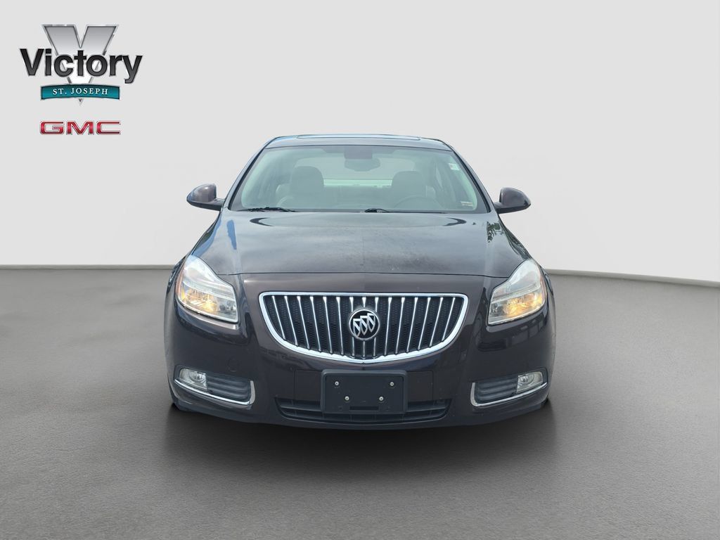 Used 2011 Buick Regal CXL Turbo w/ TO2 Preferred Equipment Group FWD image 2
