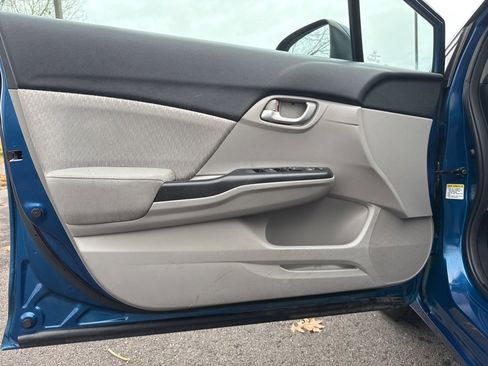 Used 2015 Honda Civic LX image 11