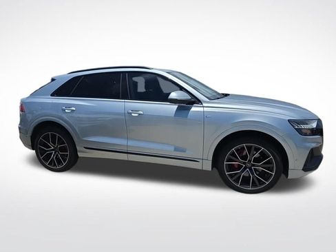 Used 2023 Audi Q8 Premium Plus w/ Premium Plus Package AWD/4WD image 3