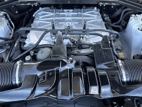 Used 2023 Land Rover Defender 110 V8 image 34