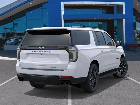 New 2026 Chevrolet Suburban RST image 4