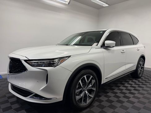 Used 2022 Acura MDX w/ Technology Package FWD image 3